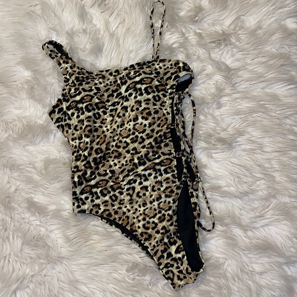 One piece bathing suit